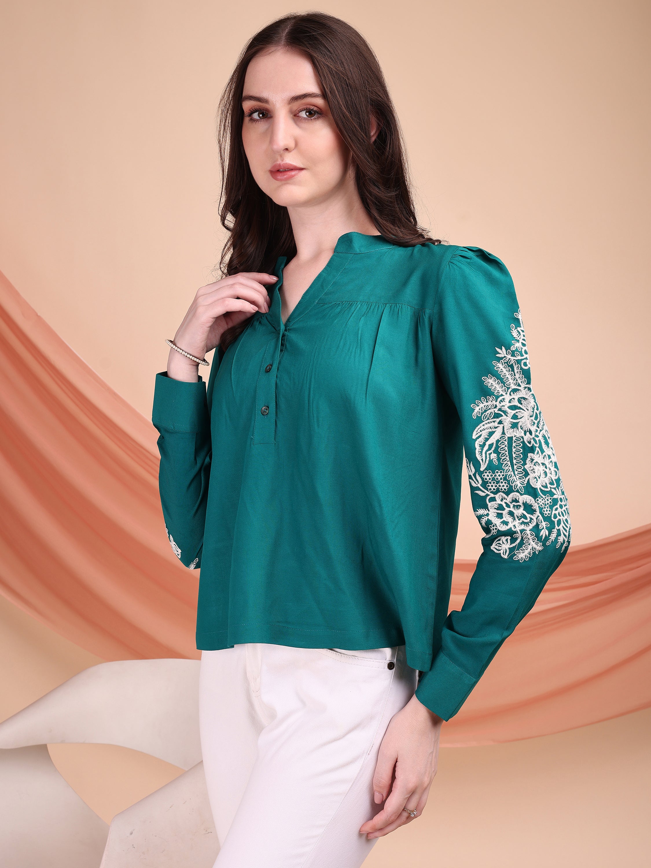 #color_Teal