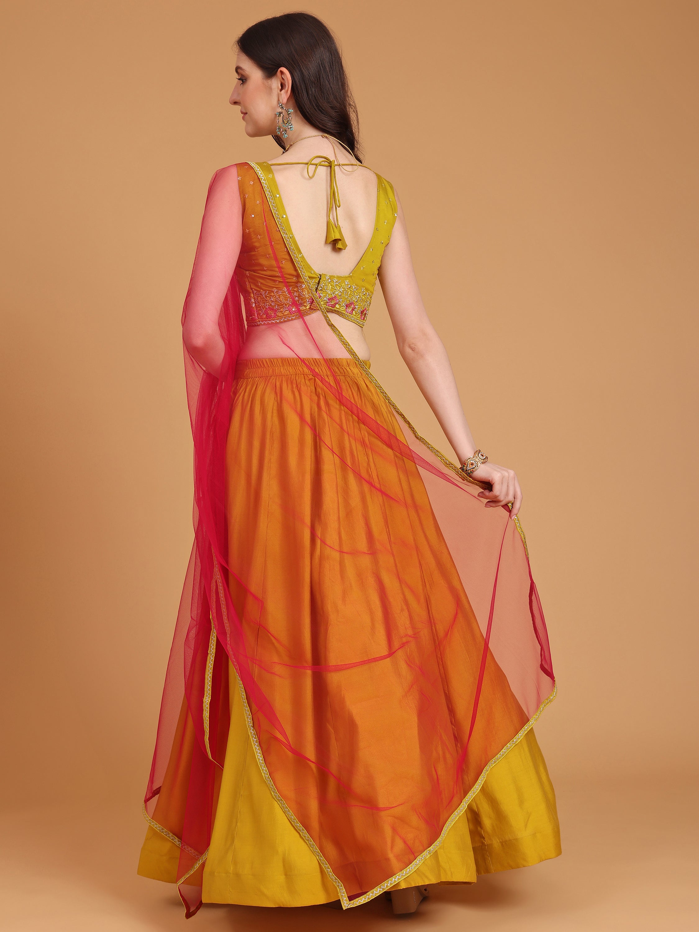#color_yellow