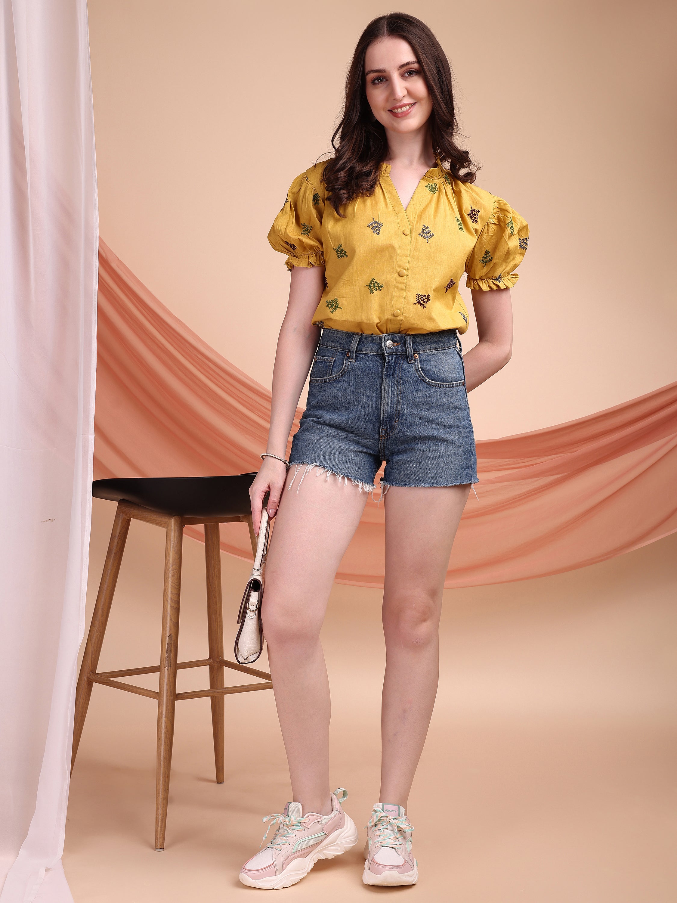 #color_yellow