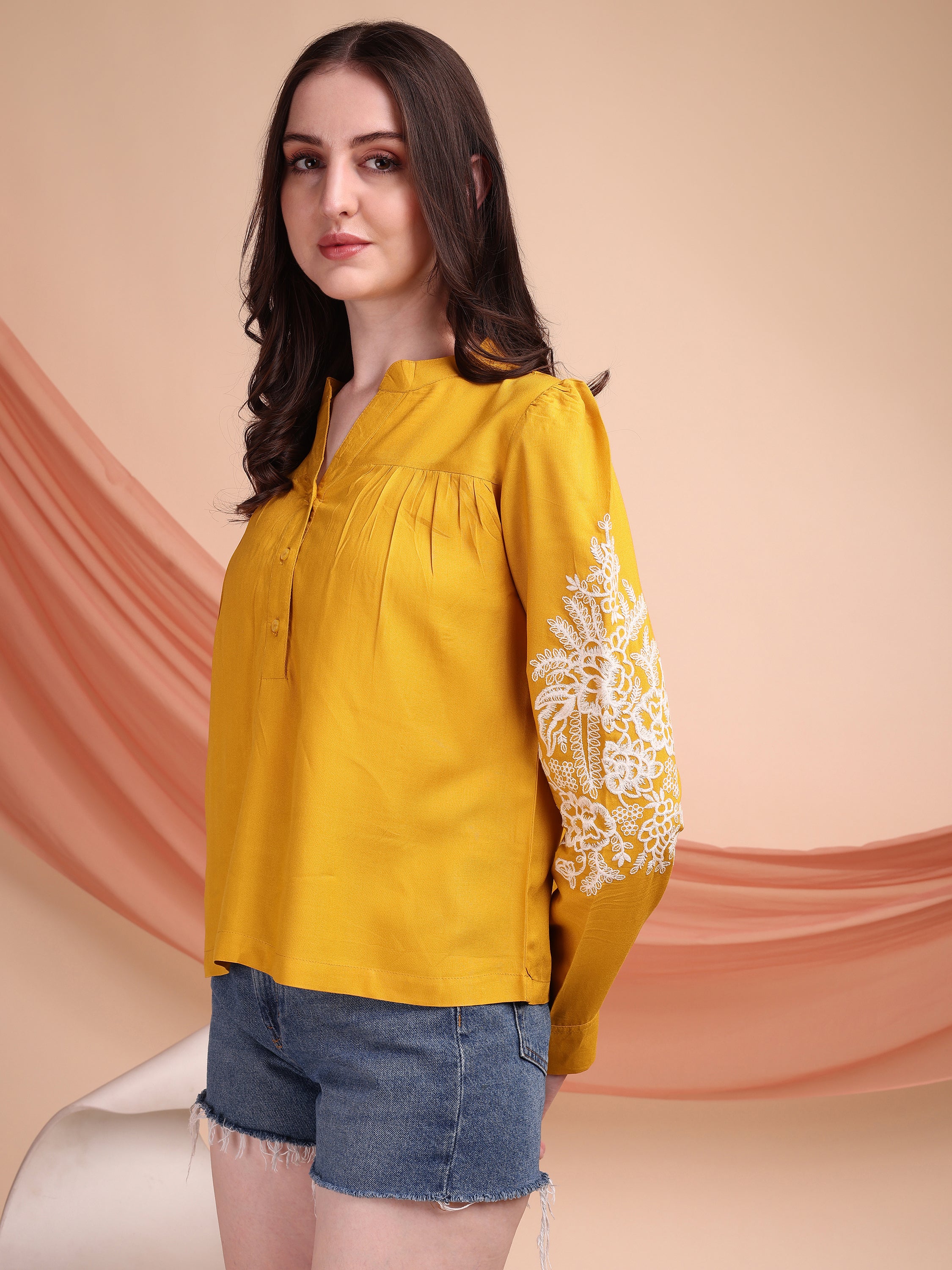 #color_yellow
