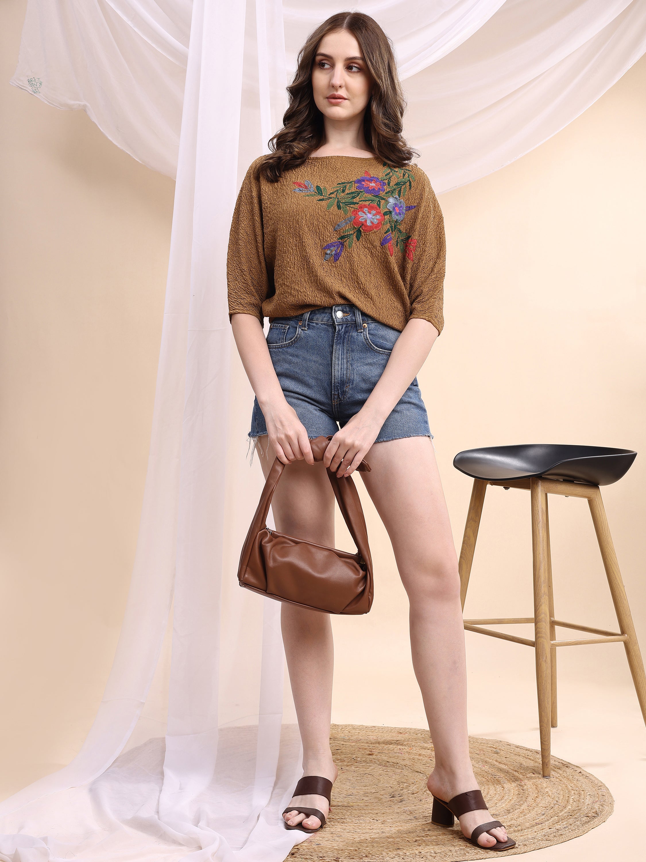 #color_Brown