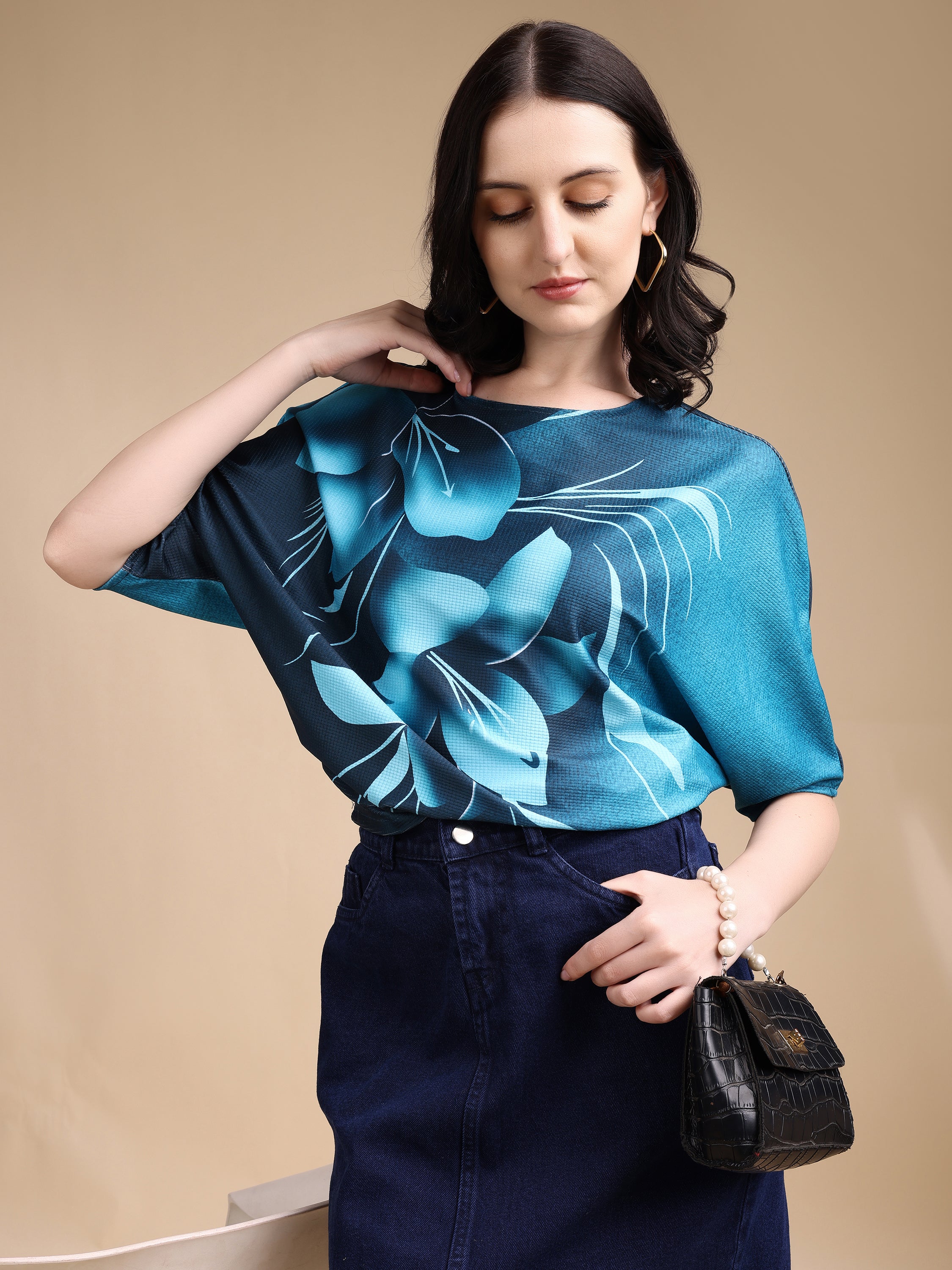 Women printed oversized Top